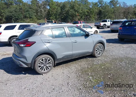 2022 Nissan Kicks Sv Xtronic Cvt из США, поврежденный, VIN 3N1CP5CV2NL495893